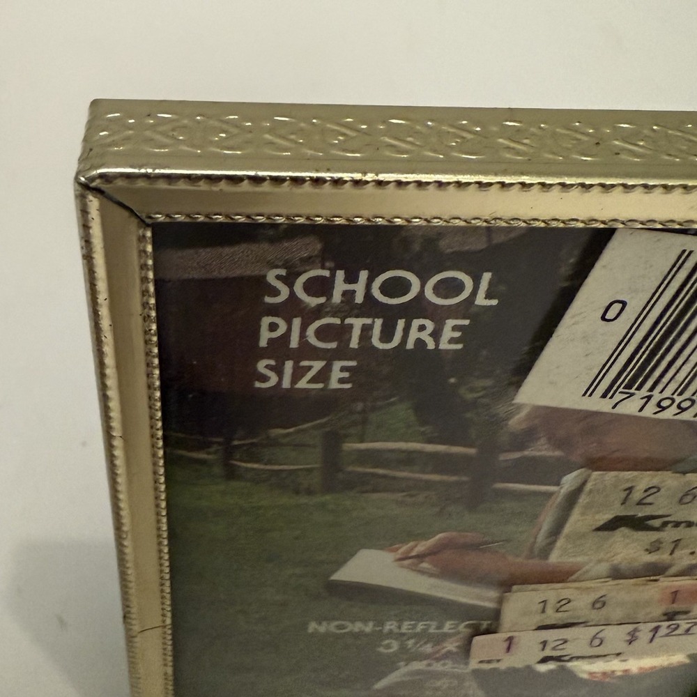 Vtg Gold Tone Metal Easel Picture Frame 3.25"x4.25" Photo Ornate